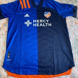 Fc Cincinnati soccer Jersey 100% authentic